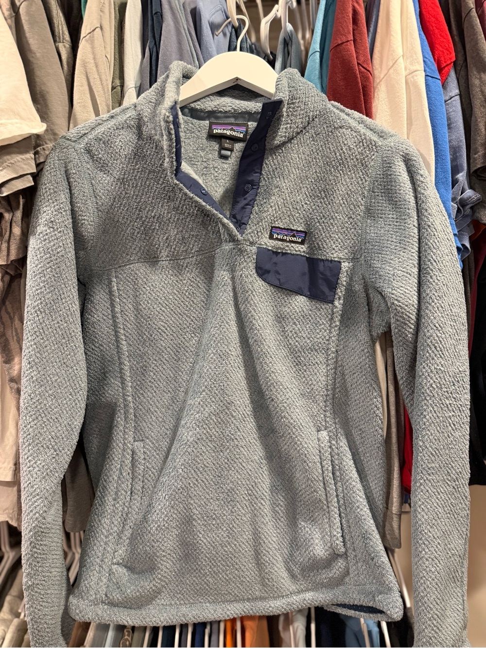 Patagonia Women's Light Gray-Blue Fleece Pullover